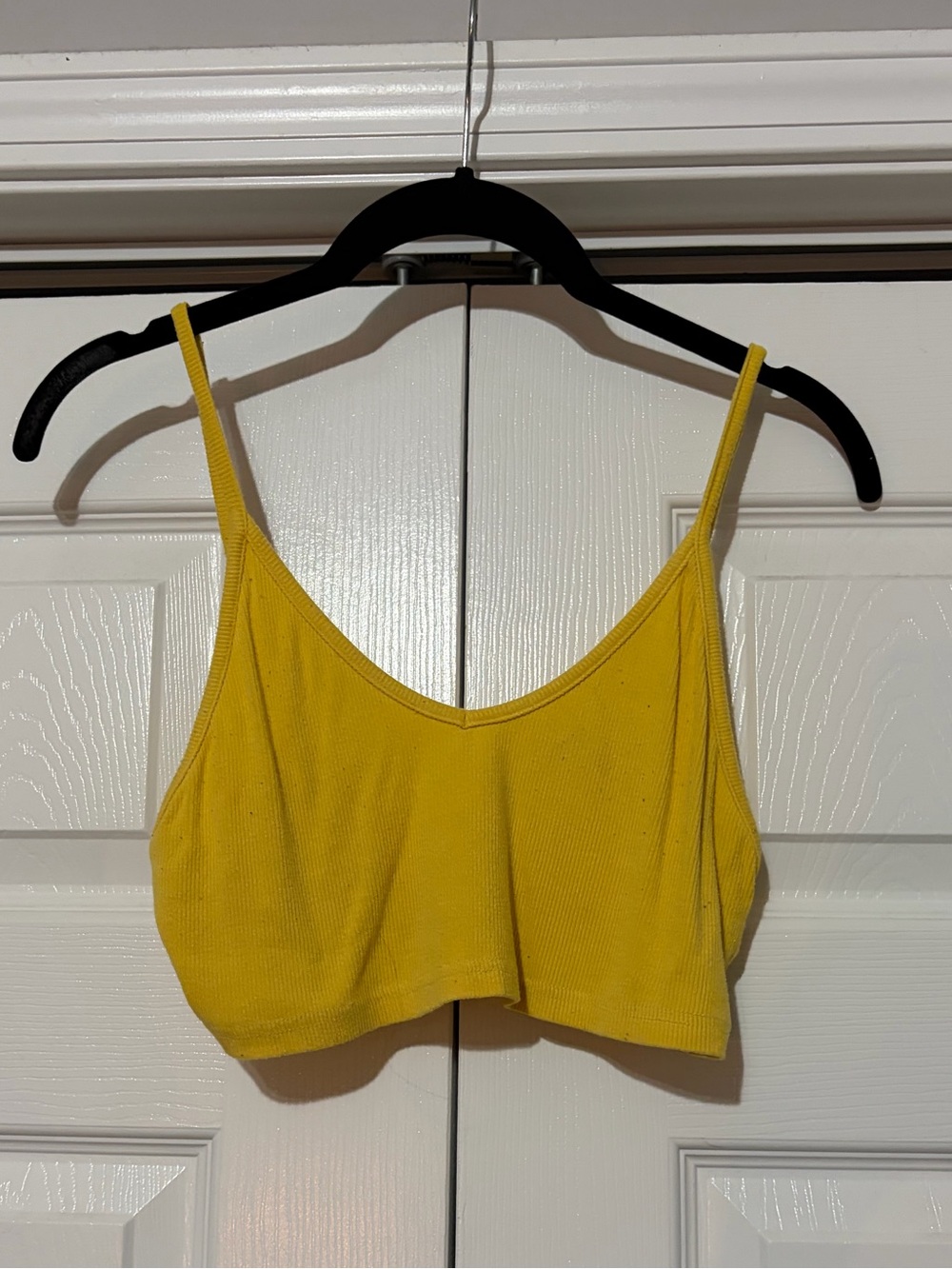 SHEIN Yellow Ribbed V-Neck Crop Top - Picture 3 of 7